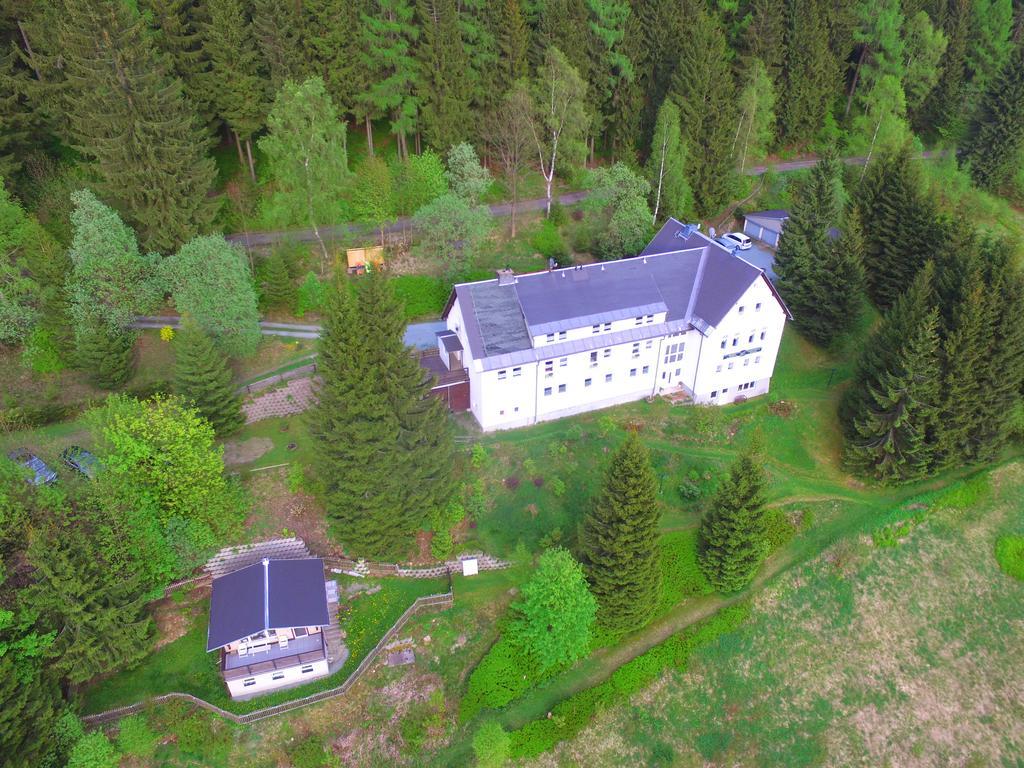 Greizer Kammhuette Gaststaette & Pension Klingenthal Luaran gambar