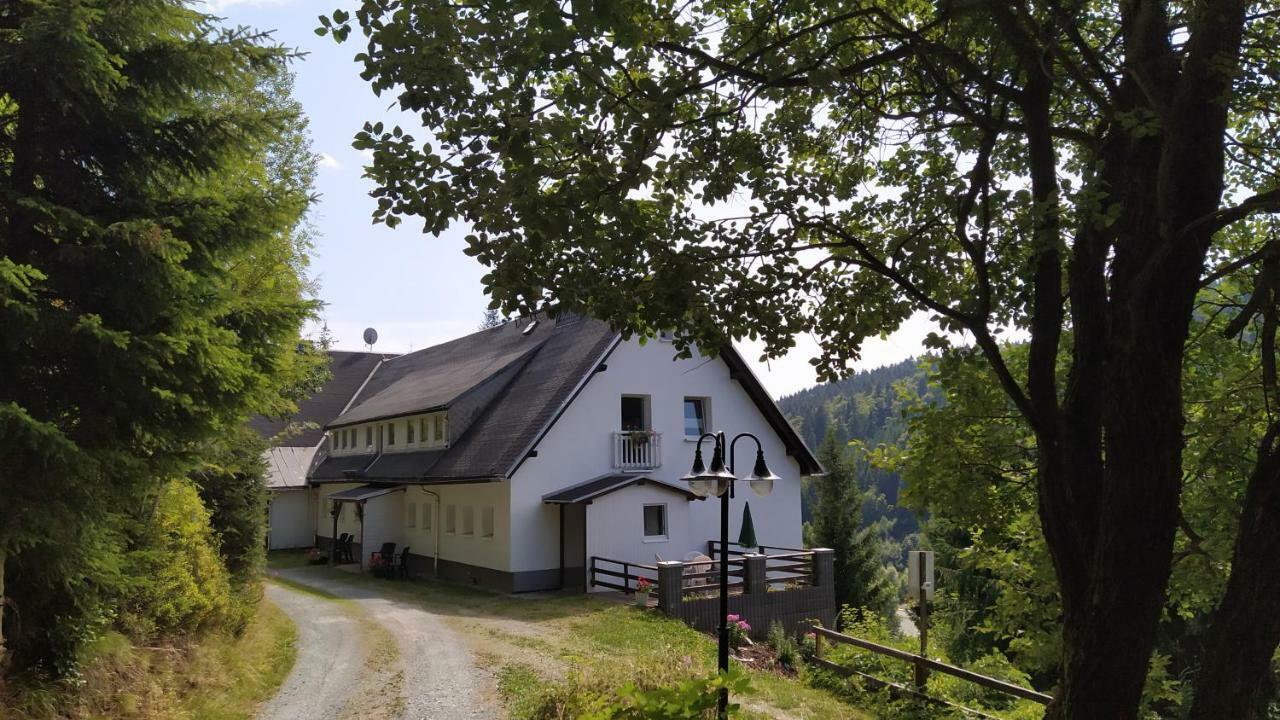 Greizer Kammhuette Gaststaette & Pension Klingenthal Luaran gambar